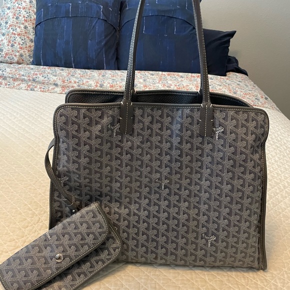 Goyard Handbags - Goyard Hardy Grey Carrier Tote